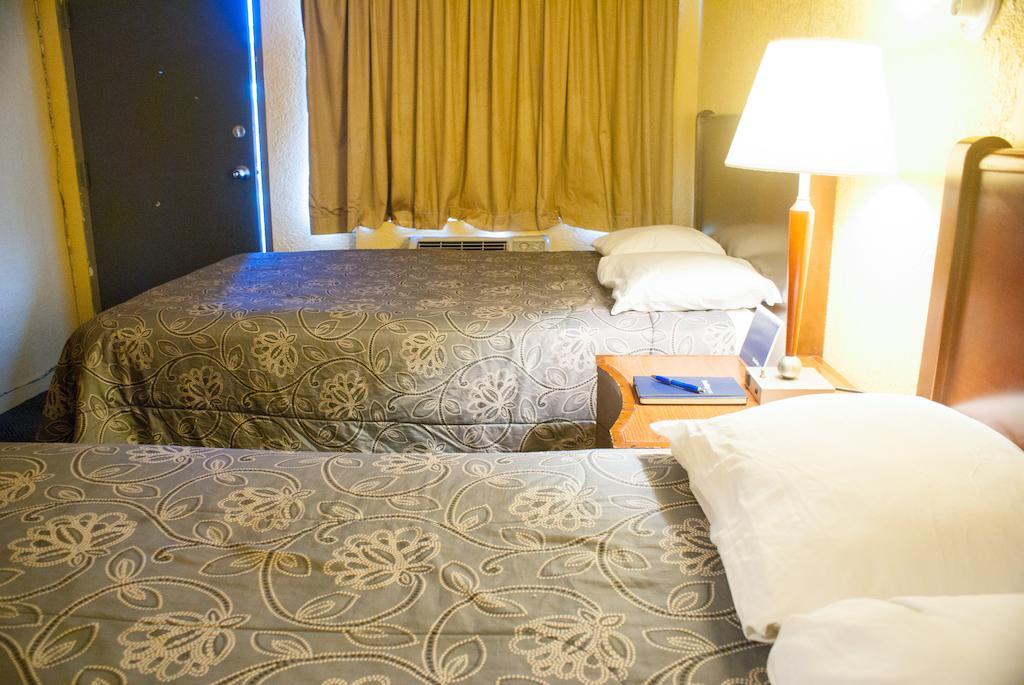 نيو أورلينز Sweets Inn Motel الغرفة الصورة