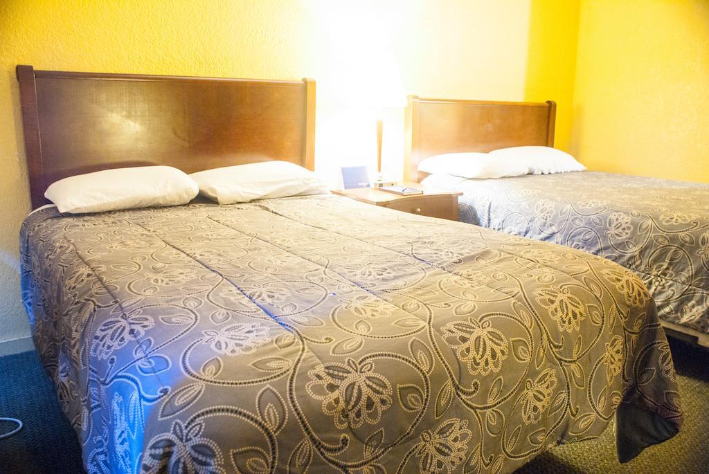نيو أورلينز Sweets Inn Motel الغرفة الصورة